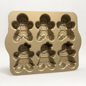 Williams Sonoma‎ Nordic Ware Gingerbread Kids Cakelet Pan 6 Cups